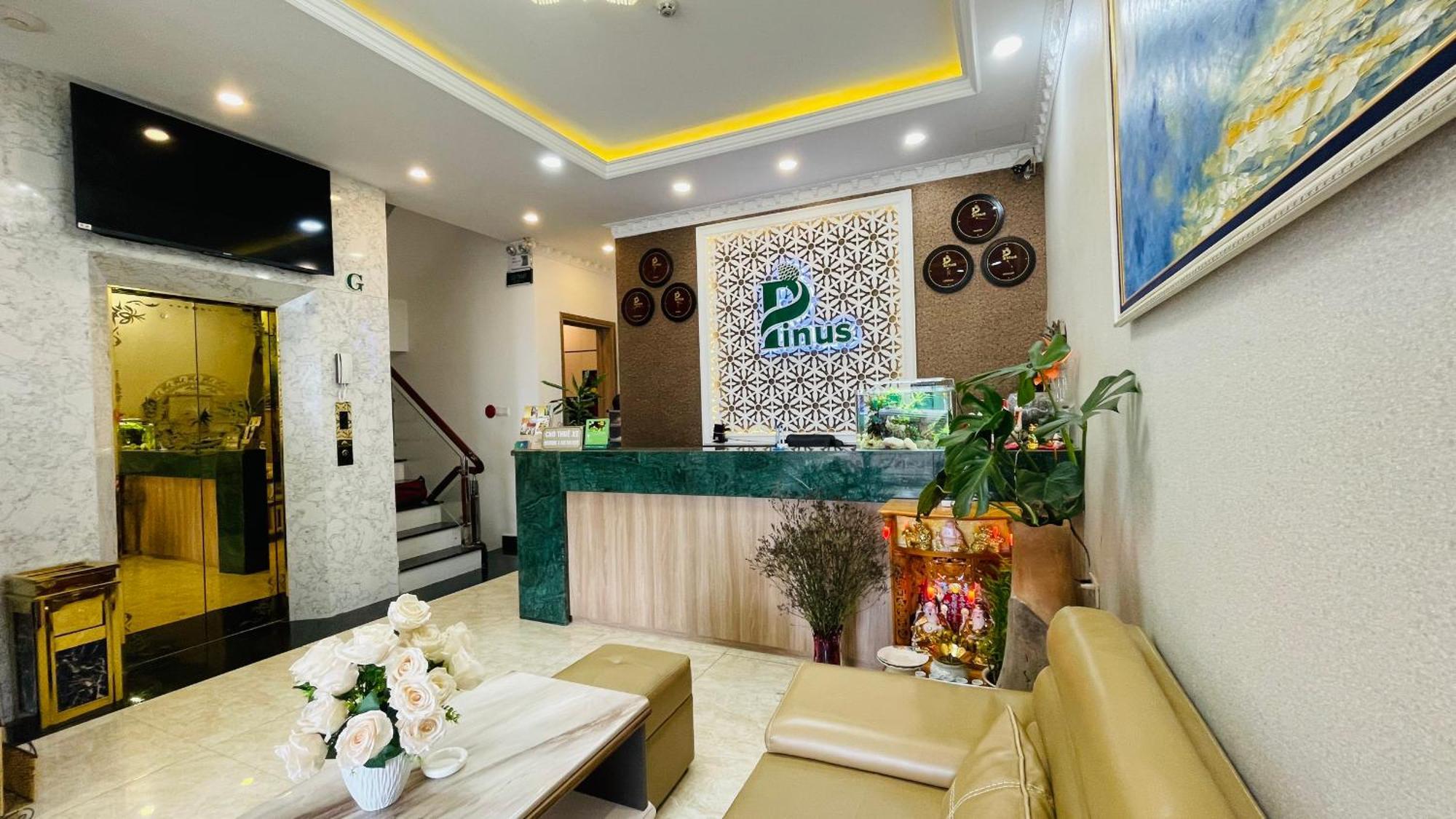 Pinus Hotel Da Lat Exterior photo