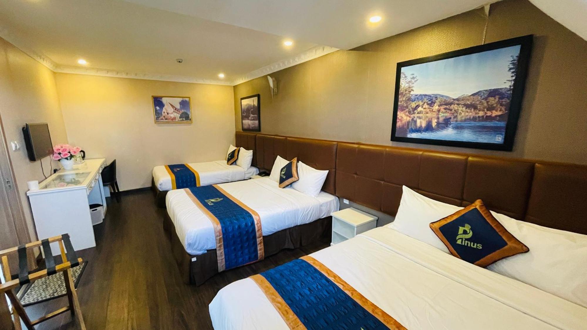 Pinus Hotel Da Lat Exterior photo